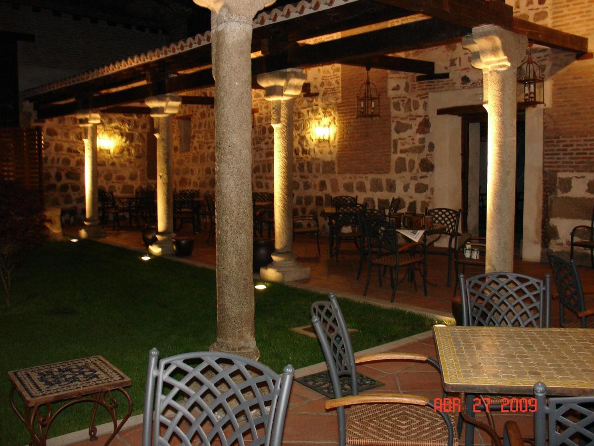 Hotel Las Cancelas Avila Exterior photo